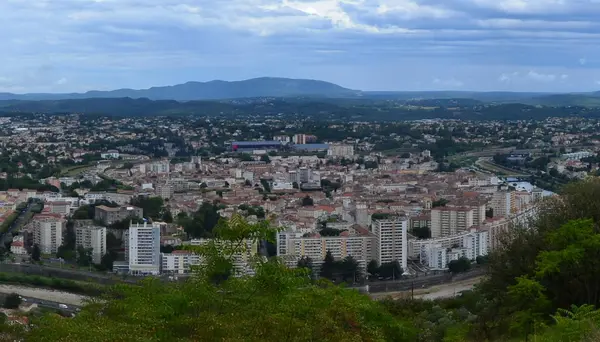 Votre Pisciniste Fabricant piscine inox Alès