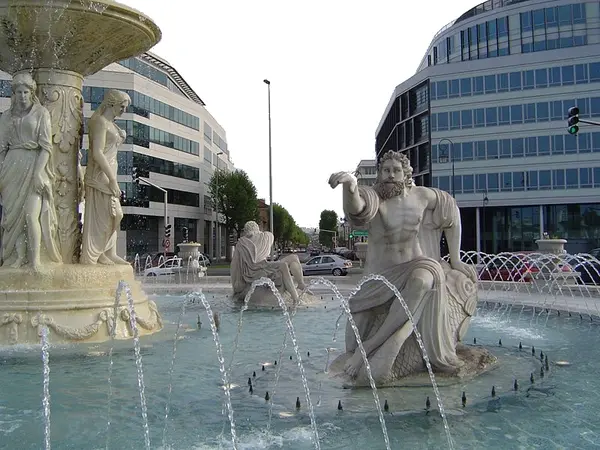 Votre Pisciniste Fabricant piscine inox Antony