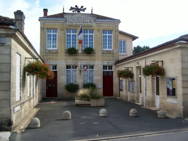Votre Pisciniste Fabricant piscine inox Ayguemorte-les-Graves
