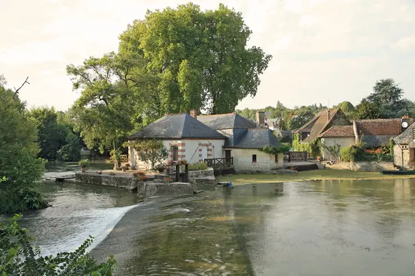Votre Pisciniste Fabricant piscine inox Azay-le-Rideau