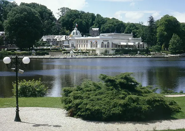 Votre Pisciniste Fabricant piscine inox Bagnoles de l'Orne Normandie