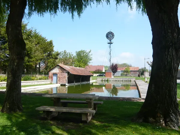 Votre Pisciniste Fabricant piscine inox Berchères-les-Pierres