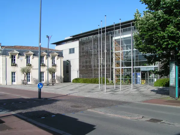 Votre Pisciniste Fabricant piscine inox Bruges