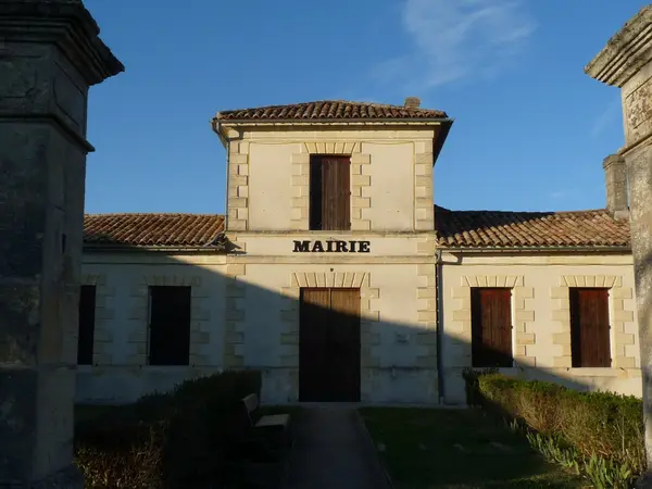 Votre Pisciniste Fabricant piscine inox Cartelègue