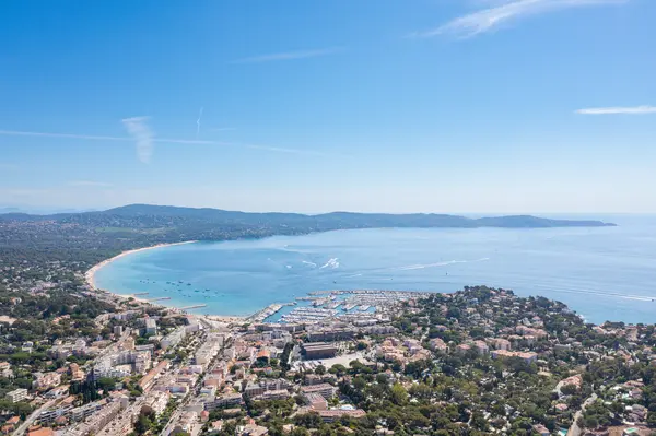 Votre Pisciniste Fabricant piscine inox Cavalaire-sur-Mer