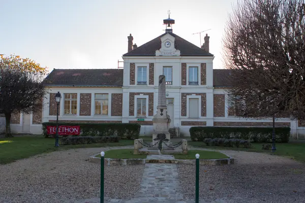 Votre Pisciniste Fabricant piscine inox Cély