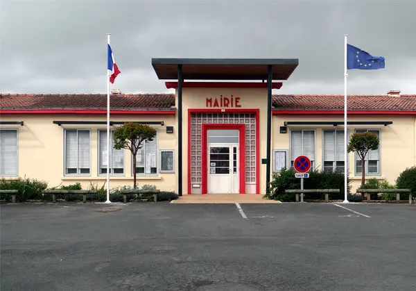 Votre Pisciniste Fabricant piscine inox Champagné-les-Marais