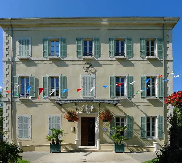 Votre Pisciniste Fabricant piscine inox Châteauneuf-du-Rhône