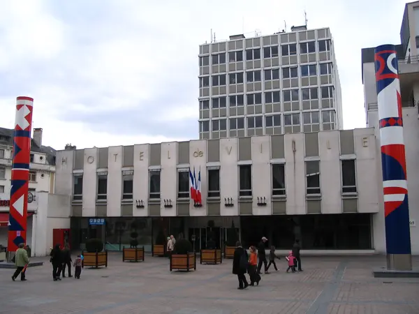 Votre Pisciniste Fabricant piscine inox Châteauroux