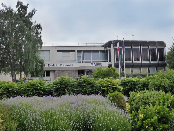 Votre Pisciniste Fabricant piscine inox Cléon