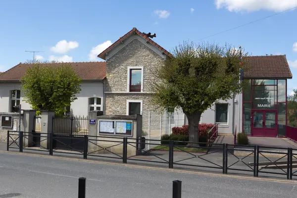 Votre Pisciniste Fabricant piscine inox D'Huison-Longueville