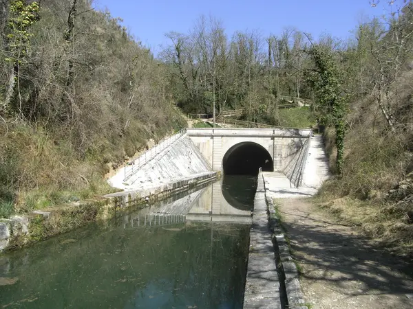 Votre Pisciniste Fabricant piscine inox Dompierre-sur-Mer