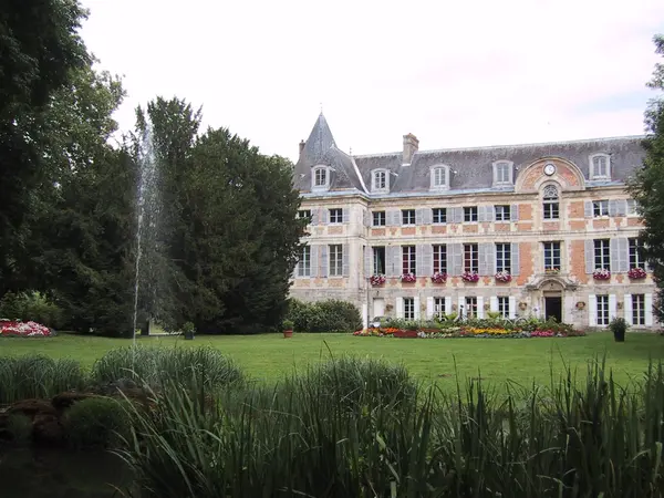 Votre Pisciniste Fabricant piscine inox Dormans