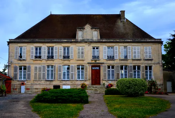 Votre Pisciniste Fabricant piscine inox Éclaron-Braucourt-Sainte-Livière