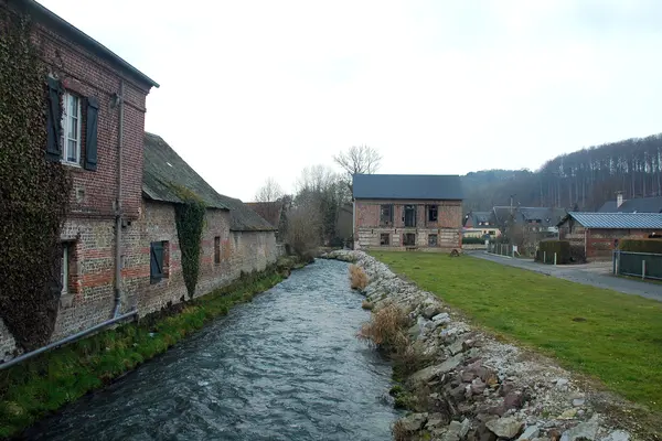 Votre Pisciniste Fabricant piscine inox Grainville-la-Teinturière