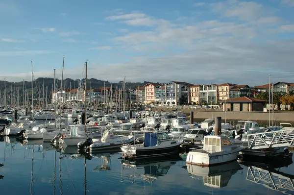 Votre Pisciniste Fabricant piscine inox Hendaye