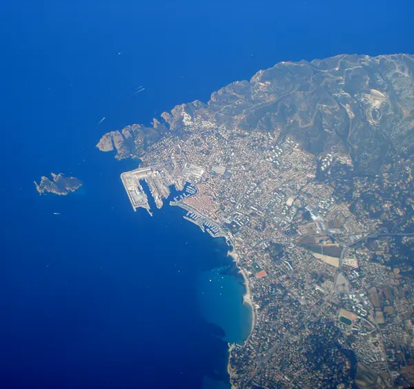 Votre Pisciniste Fabricant piscine inox La Ciotat