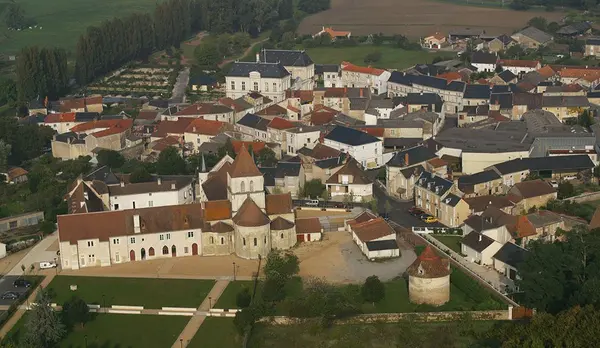 Votre Pisciniste Fabricant piscine inox Lencloître