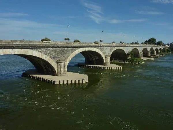 Votre Pisciniste Fabricant piscine inox Les Ponts-de-Cé