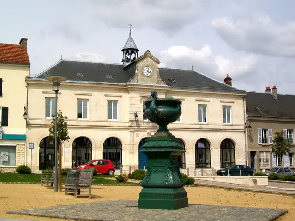 Votre Pisciniste Fabricant piscine inox Nanteuil-le-Haudouin