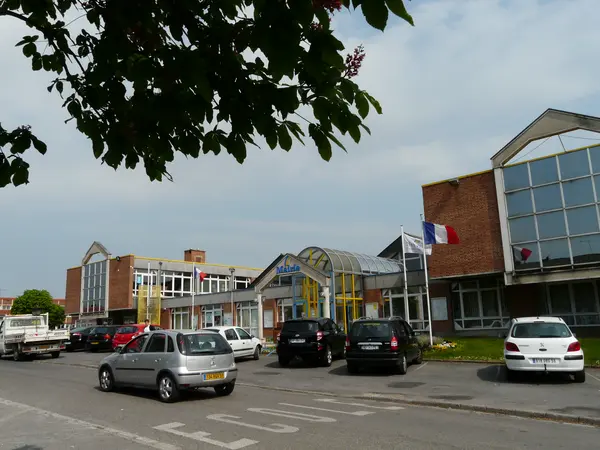 Votre Pisciniste Fabricant piscine inox Neuville-Saint-Rémy