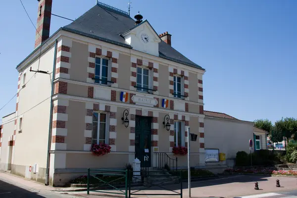 Votre Pisciniste Fabricant piscine inox Oncy-sur-École