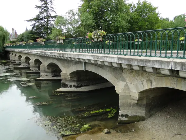 Votre Pisciniste Fabricant piscine inox Pont-de-Ruan