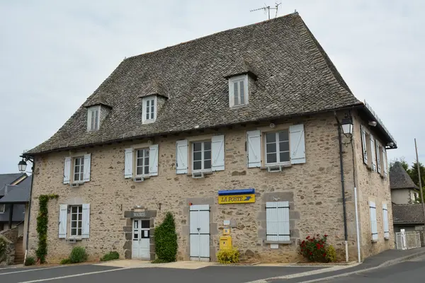 Votre Pisciniste Fabricant piscine inox Roannes-Saint-Mary