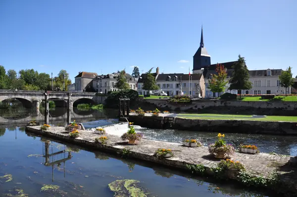 Votre Pisciniste Fabricant piscine inox Romorantin-Lanthenay