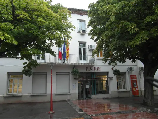 Votre Pisciniste Fabricant piscine inox Saint-Estève