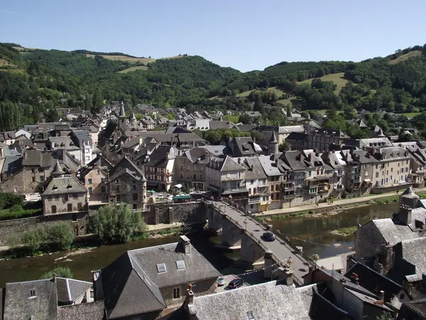 Votre Pisciniste Fabricant piscine inox Saint Geniez d'Olt et d'Aubrac