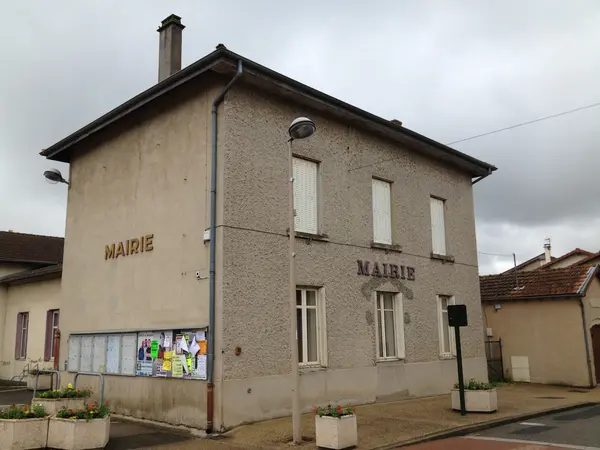 Votre Pisciniste Fabricant piscine inox Saint-Maurice-de-Gourdans