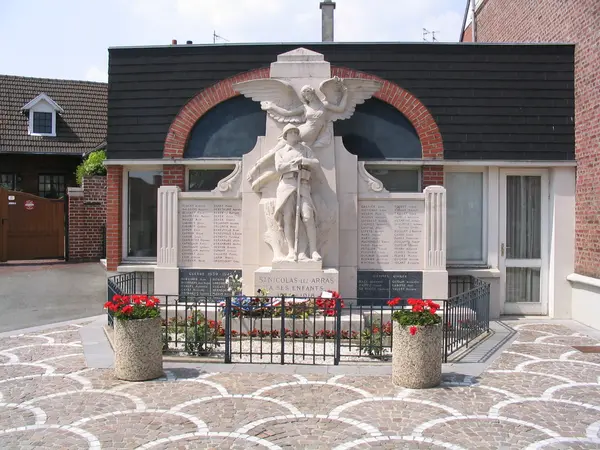 Votre Pisciniste Fabricant piscine inox Saint-Nicolas