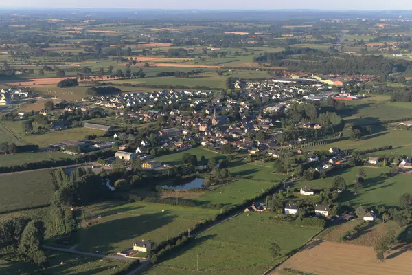 Votre Pisciniste Fabricant piscine inox Saint-Sauveur-des-Landes