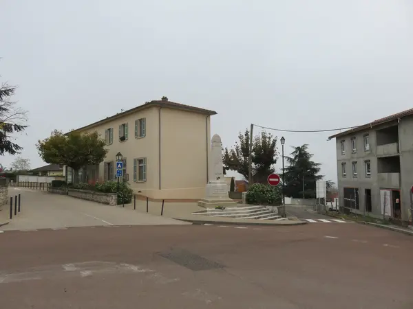 Votre Pisciniste Fabricant piscine inox Sainte-Consorce