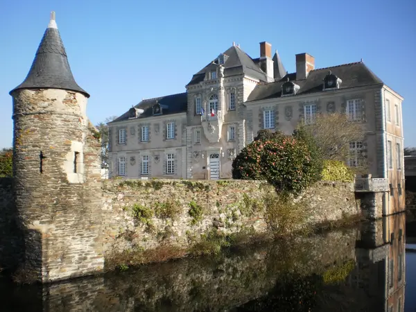 Votre Pisciniste Fabricant piscine inox Sainte-Luce-sur-Loire