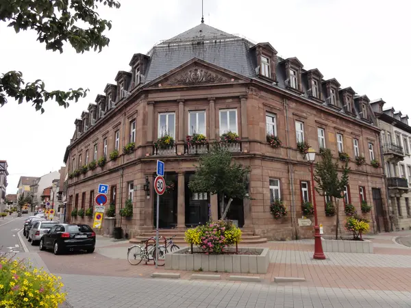 Votre Pisciniste Fabricant piscine inox Schiltigheim