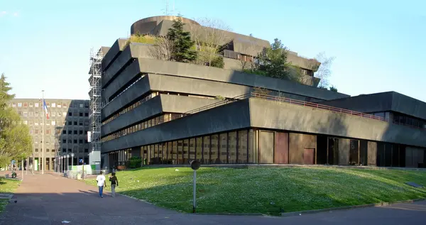 Votre Pisciniste Fabricant piscine inox Seine-Saint-Denis